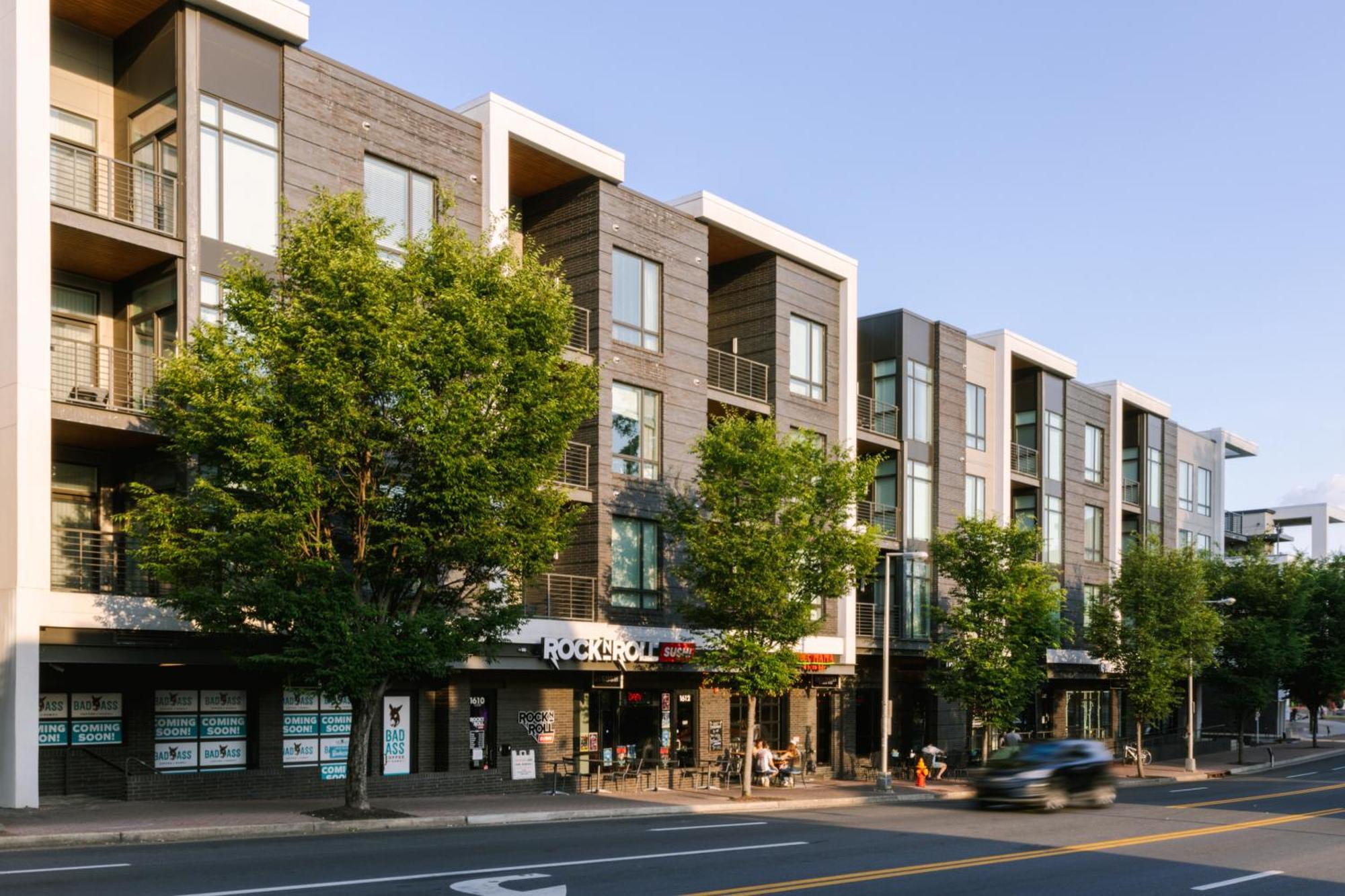 Sonder By Marriott Bonvoy Village 21 Apartments Hillsboro Village Нэшвилл Экстерьер фото
