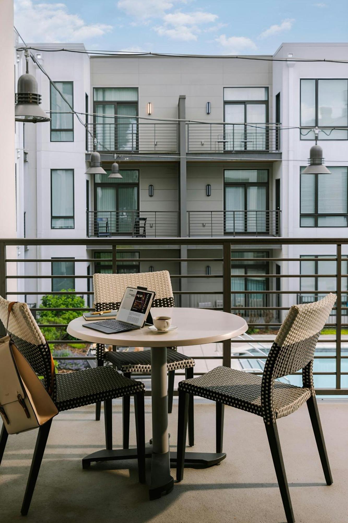 Sonder By Marriott Bonvoy Village 21 Apartments Hillsboro Village Нэшвилл Экстерьер фото